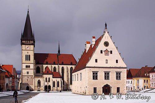 Bardiów, Bardiejów, Bardyjów, Bardejów, słow. Bardejov, niem. Bartfeld, węg. Bártfa, czes. Bardijov lub Bardějov, cyg. Bartwa, Rynek, Ratusz i kościół św. Idziego, Słowacja,