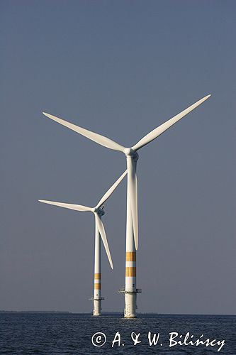 elektrownia wiatrowa, wiatraki w morzu - Kalmarsund Szwecja