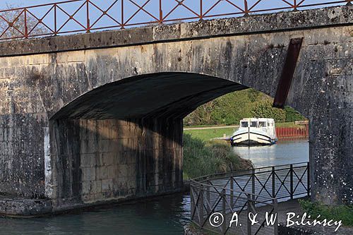 Penichette1180 FB, Canal de Garonne, Feugarolles, Gaskonia, Francja