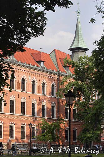 Cracow zabytkowy budynek przy Plantach