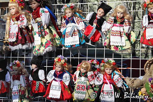 Lwów lalki w strojach ludowych Ukraina