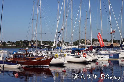 port jachtowy w Parnu, Estonia Marina in Parnu, Estonia