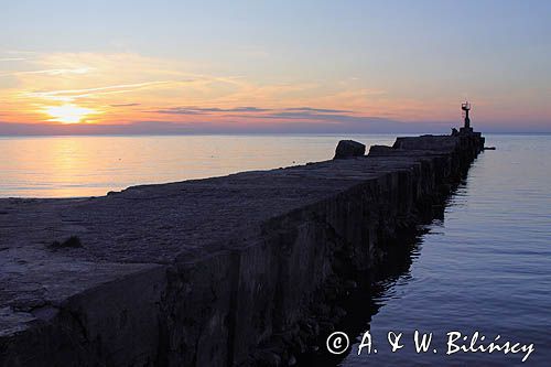 główki portu Pavilosta, Łotwa Pavilosta harbour, Latvia