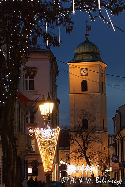 Rzeszów, wieża zegarowa kościoła Farnego