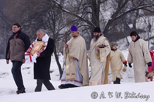 Sanok, prawosławne święto Jordanu, procesja z cerkwii nad San