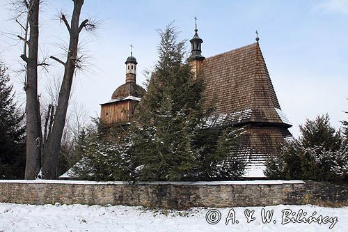 Sękowa zabytkowy kościół z XVI wieku / lista Unesco/