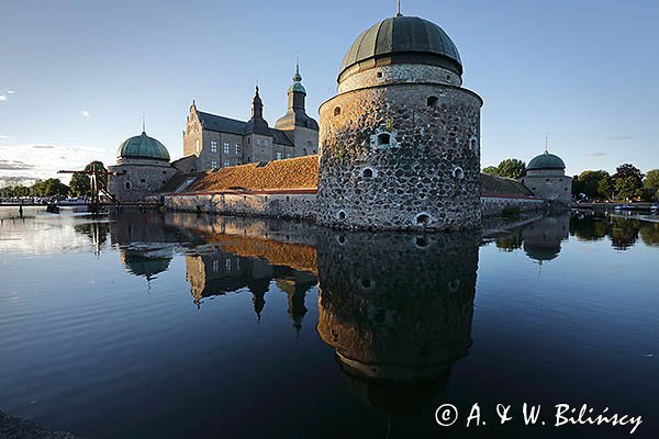 Zamek Vadstena nad jeziorem Vattern, Szwecja