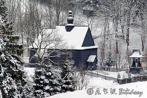 Zabytkowa cerkiew drewniana, kościółek drewniany, żłobek, Bieszczady