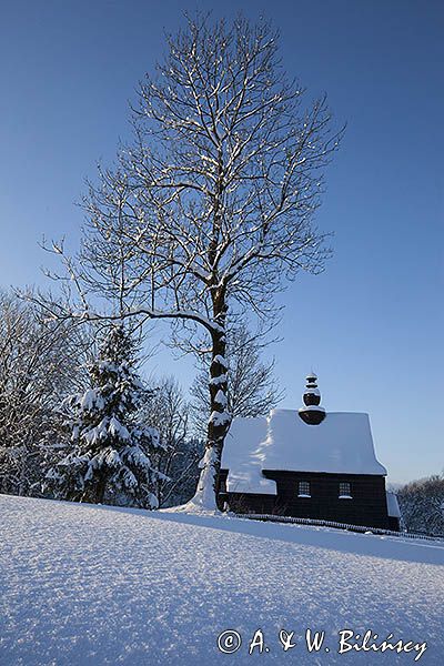 Zabytkowa cerkiew drewniana, kościółek drewniany, żłobek, Bieszczady