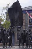 Rzeźba Philipa Jacksona 'Liberation' - Wyzwolenie na placu Wyzwolenia w St. Helier, wyspa Jersey, Channel Islands, Wyspy Normandzkie