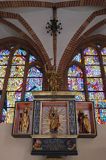 Szczecin, katedra - bazylika metropolitalna pw. św. Jakuba wnętrze, ołtarzyk przy relikwiach św. Wojciecha