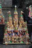 Szopki Krakowskie na Rynku pod pomnikiem Mickiewicza w pierwszy czwartek grudnia, Kraków Christmas cribs, Cracow, Poland