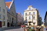 Tallin, po lewej Wielka Gildia przy Pikk17, Estonia